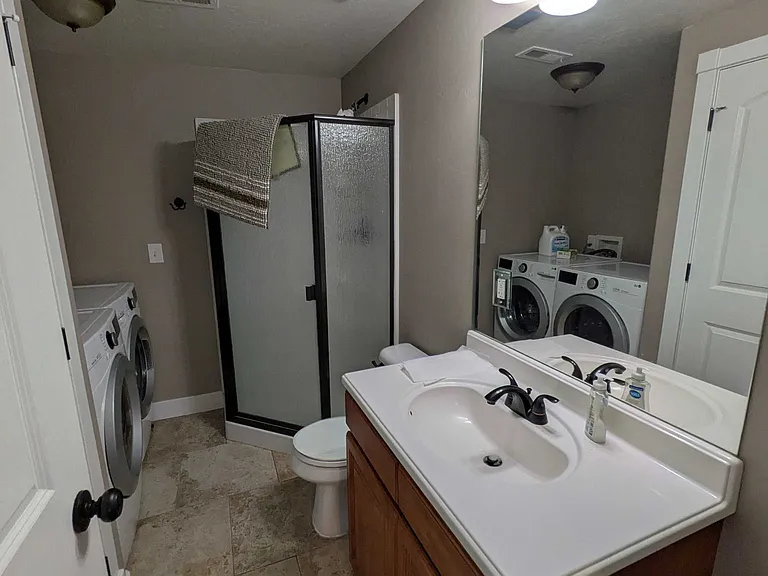 2304 S Alaska Ave — Photo 15