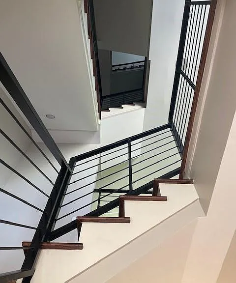 2422 Hadley St — Photo 30