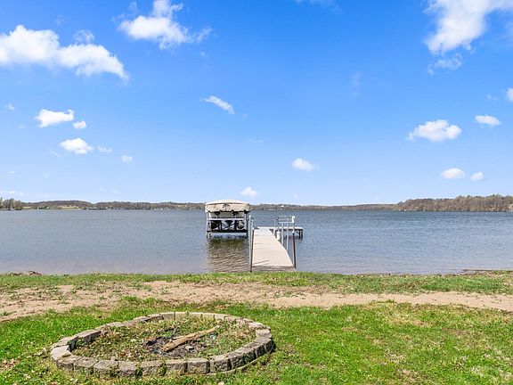 3rd image of 18139 Roberds Lake Blvd