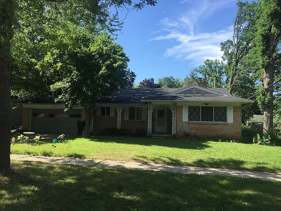 1st image of 2517 W Mount Hope Ave