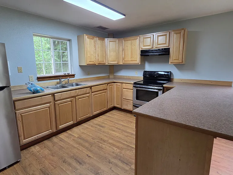 5310 Stripes Ave — Photo 13
