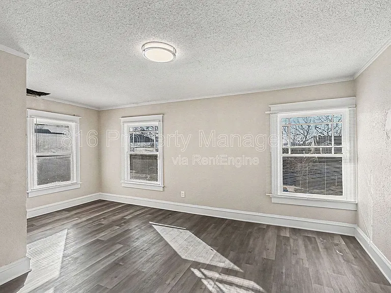 4119 Montgall Ave — Photo 9