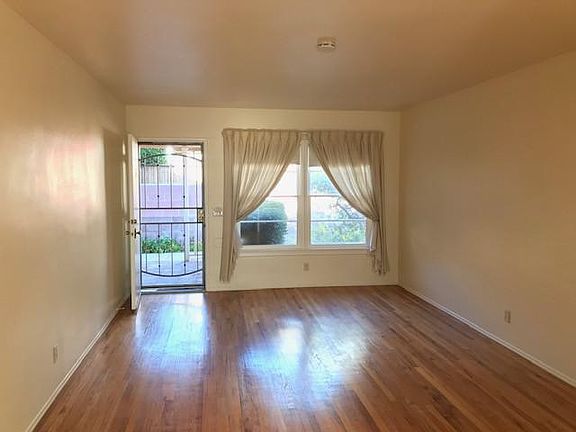 3rd image of 711 E Palm Ave #B