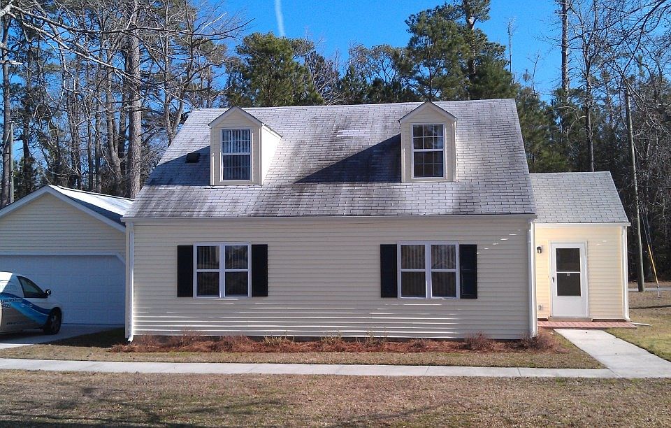 Cape Cod 2 Story