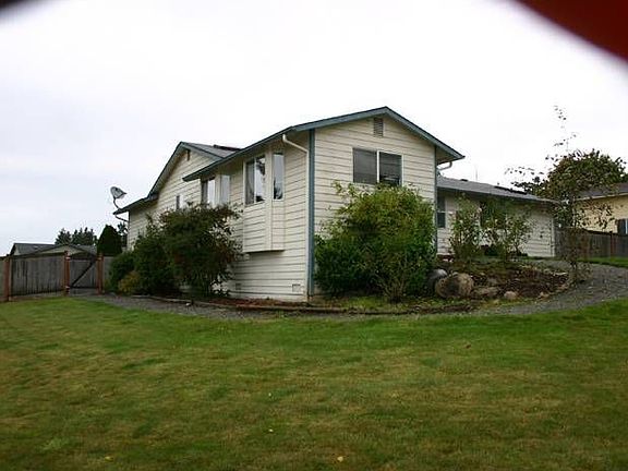 5th image of 7104 66th St NE