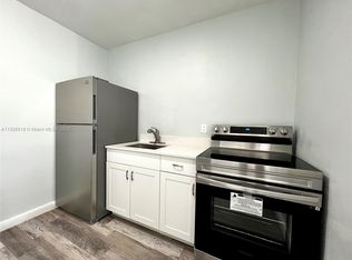 725 NW 7th Ave #3, Hallandale, FL 33009