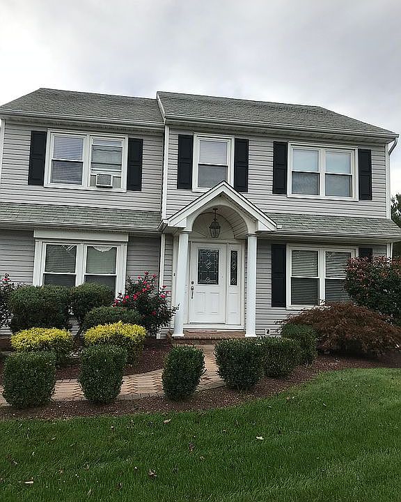 2nd image of 13 Gary Dr