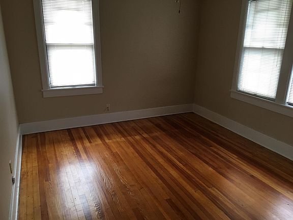 5th image of 1894 Douglass Blvd #2