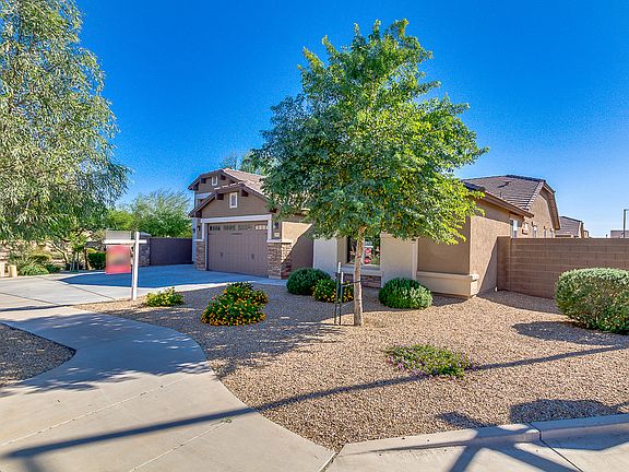 2nd image of 15953 W Poinsettia Dr