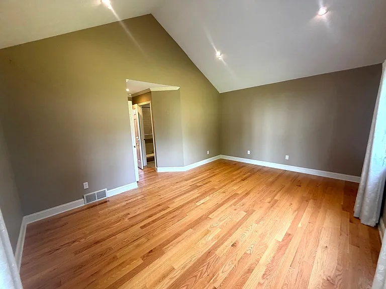 53 Huntleigh Dr — Photo 20