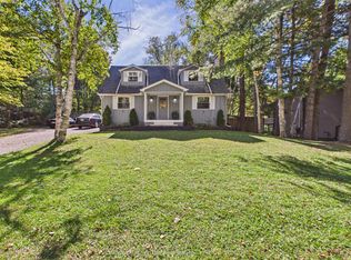 135 Segwun Blvd, Gravenhurst, ON P1P 1C5