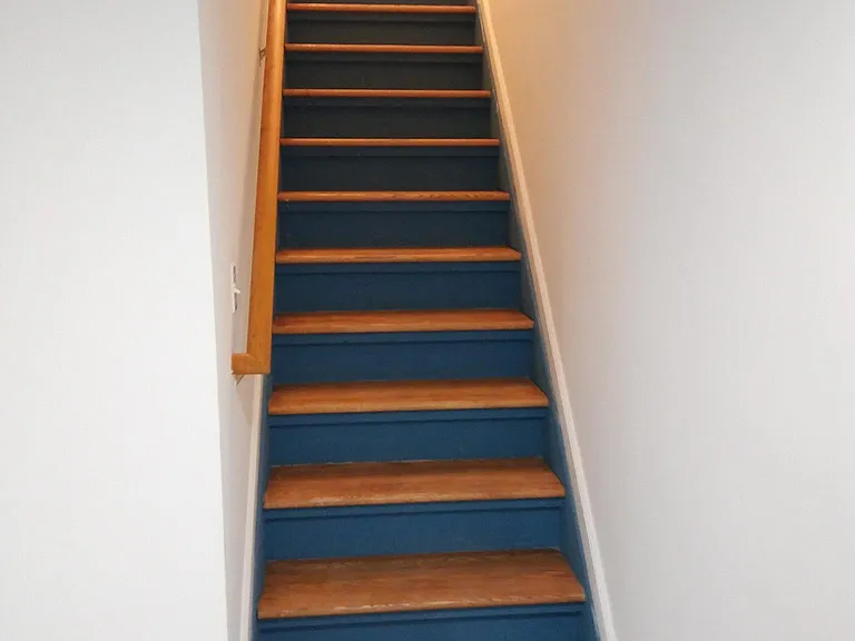 2100 Newburgh Dr — Photo 10