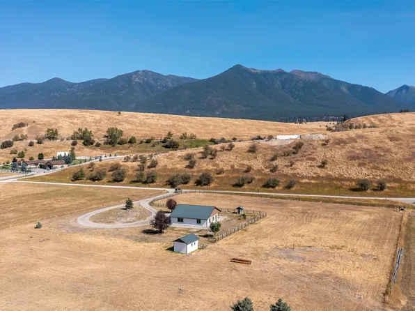 84 Hillside Ln, Eureka, MT 59917