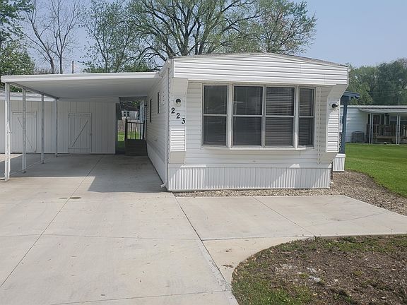 Exterior Image-8-ROCHESTER 223 Redbud Estates