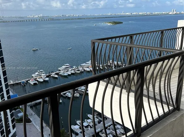 555 NE 15th St, Miami, FL