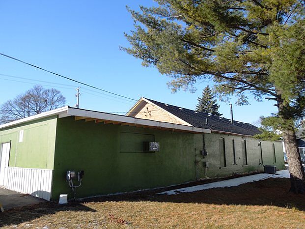 2nd image of 210 S Evans St