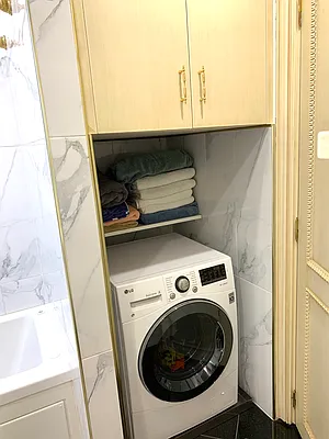 Sold by Korr Realty | media 10