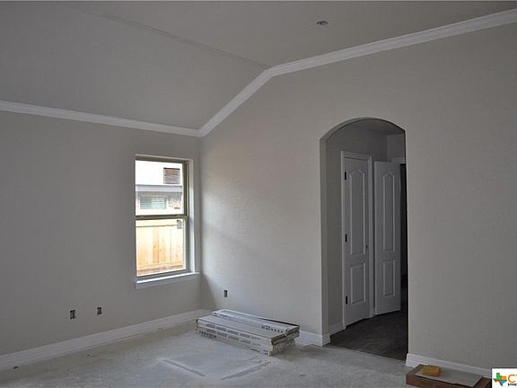 5th image of 717 Damascus Dr