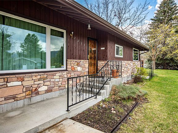 4th image of 3205 Paul Ln