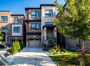 23 Hollyhock Ct, Toronto, ON M3B0B4