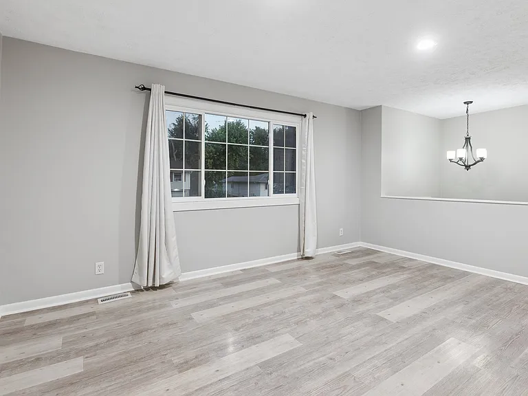 21208 Palomino Rd — Photo 3