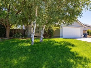 810 Elm St, Tehachapi, CA 93561