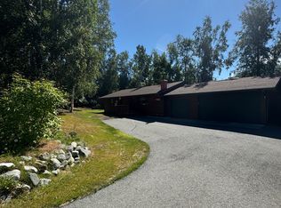 19032 Citation Rd, Eagle River, AK 99577
