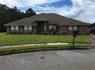 5335 Mackenzie Dr, Mobile, AL 36619