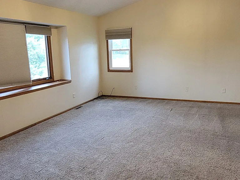 4600 62nd St — Photo 31