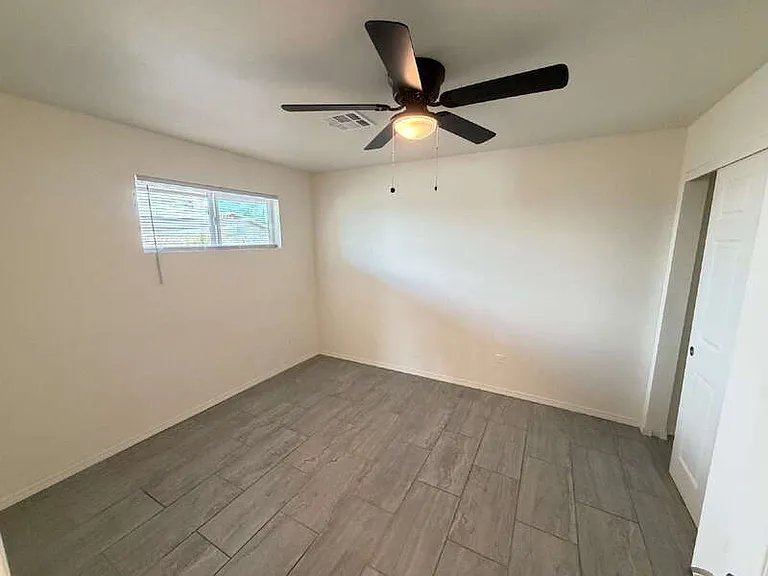 3701 N 9th Pl — Photo 6