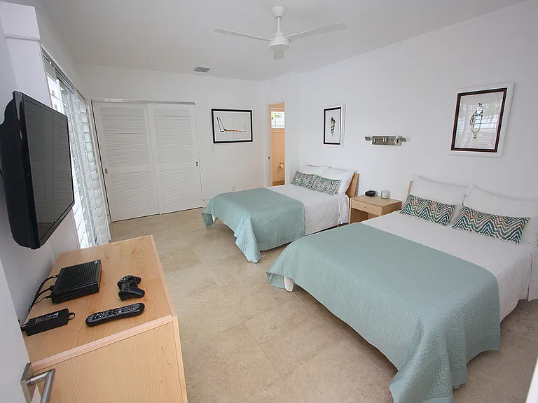 336 Morningside Dr — Photo 35