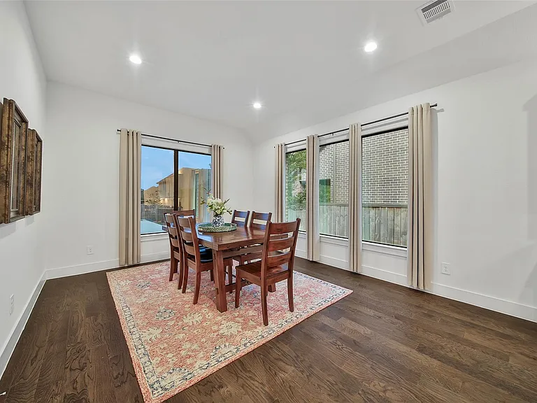 1015 Oak Briar Ln — Photo 25