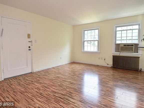 4th image of 5012 Columbia Pike APT 5