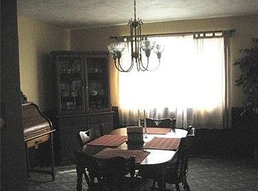 4th image of 10 E Glennis Dr