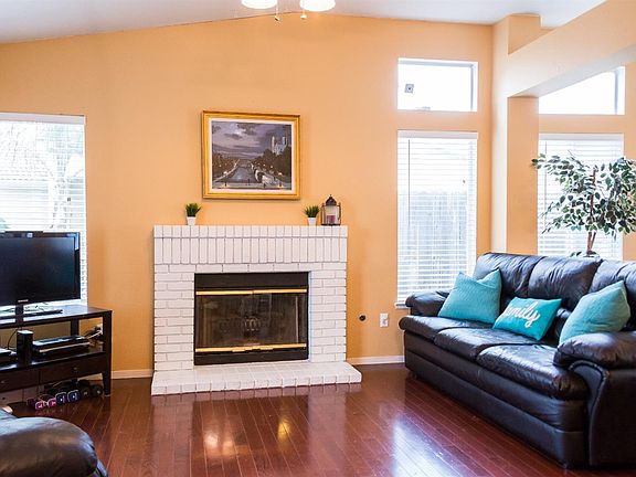 5th image of 2967 Pine Castle Dr