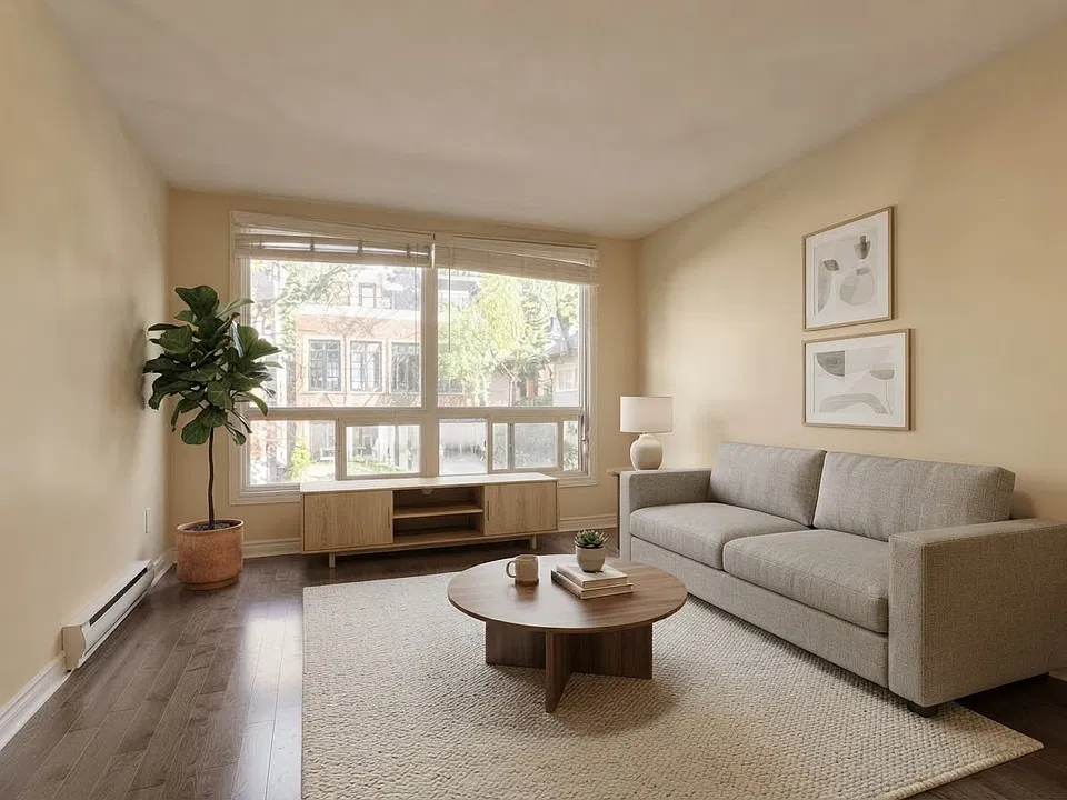 176 Howland Ave #201