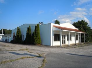 101 Leslie Newsome Ave, Whiteville, NC 28472