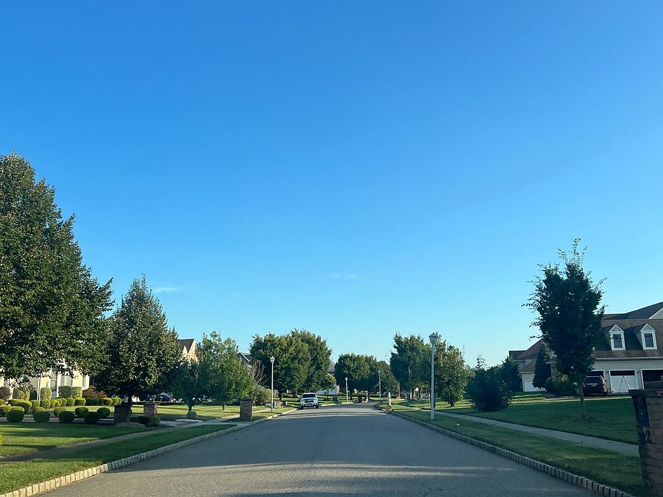 29 Linwood Dr, Monroe Township, NJ 08831 Zillow