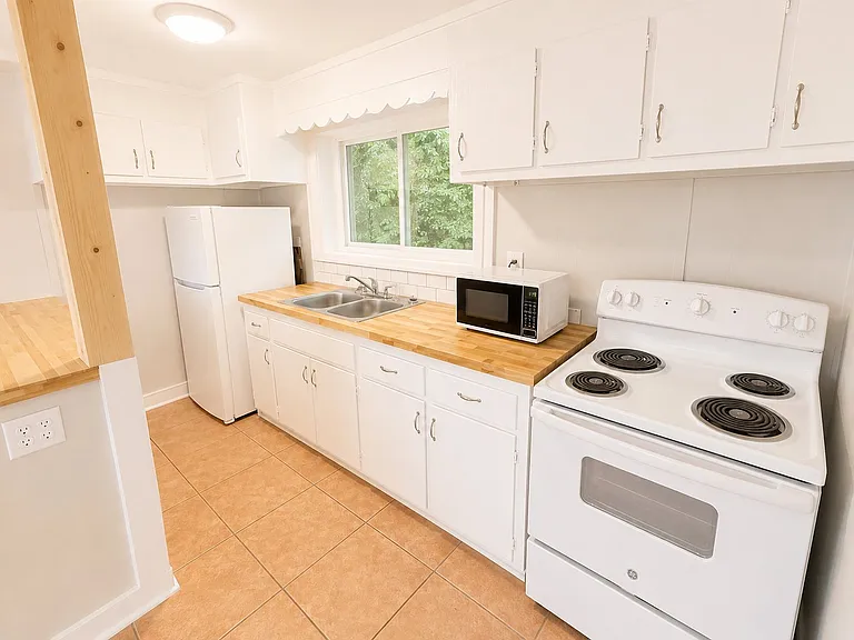 603 S Jefferson Ave #9 — Photo 2