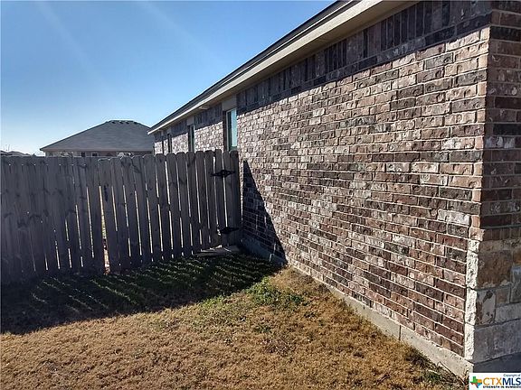 4th image of 3108 Alamocitos Creek Dr