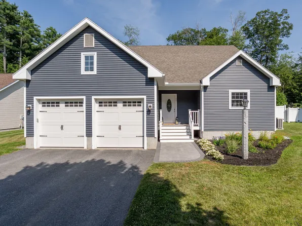 75 Forest Glen Lane, Topsham, ME 04086