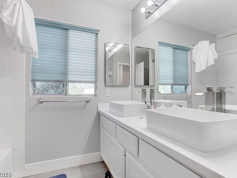 1 Rising Sun Ct — Photo 30