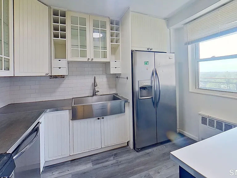 91 Strawberry Hill Ave #929 — Photo 18