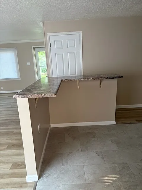 3 bed, 1008 sqft, $1,375 — Photo 3