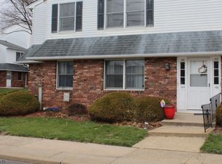 164 S 6th Ave, Manville, NJ