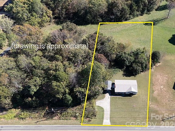 2nd image of 4186 Horseshoe Bend Rd