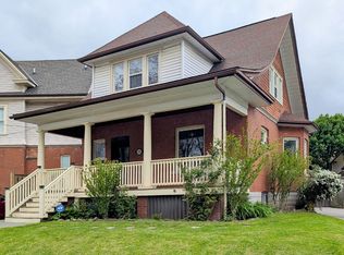 5387 College Cres, Niagara Falls, ON L2E3Z8