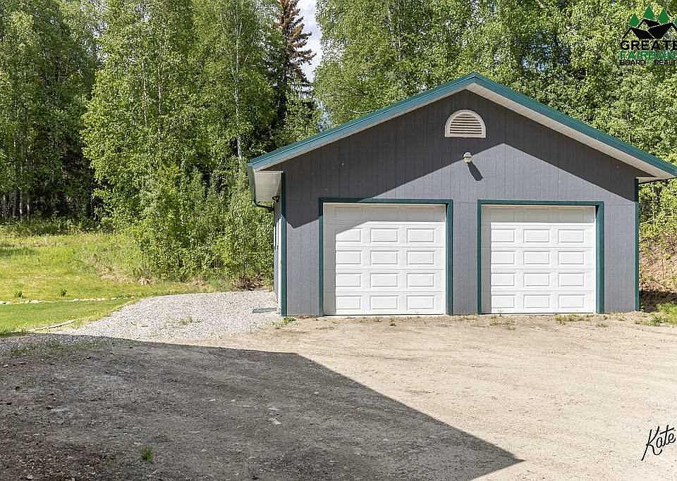 1st image of 557 Bullion Dr