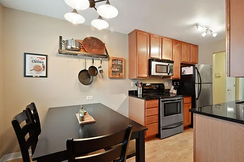 2706 Humboldt Ave S #104 Photo 1