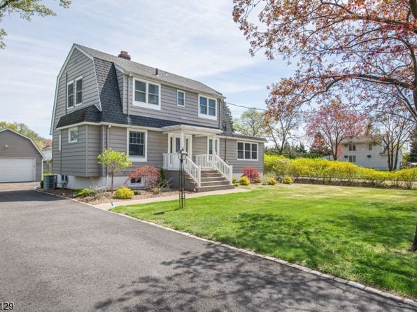 377 Hollywood Ave, Fairfield Twp., NJ 07004